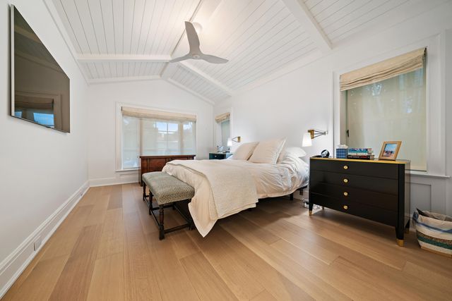 160 Chilean Avenue, Palm Beach, FL 33480