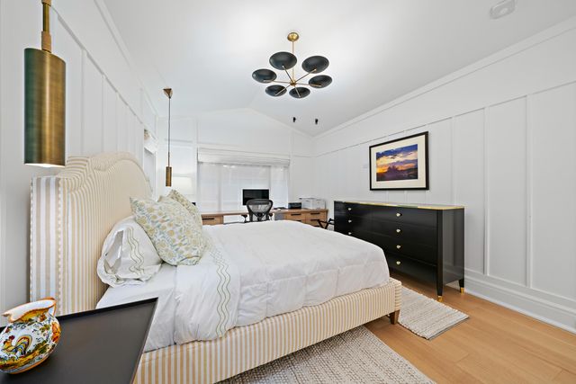 160 Chilean Avenue, Palm Beach, FL 33480