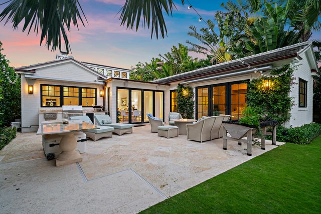 160 Chilean Avenue, Palm Beach, FL 33480