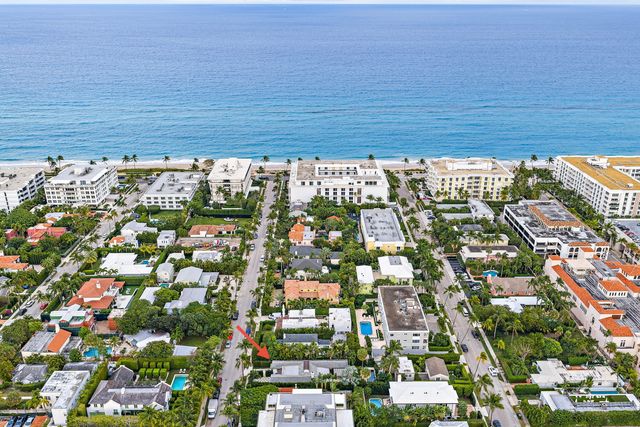 160 Chilean Avenue, Palm Beach, FL 33480