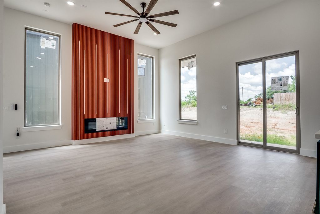 2518 Elk Trail, Granbury, TX 76048 — photo 3