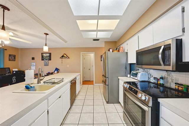 10910 128TH AVENUE, Largo, FL 33778