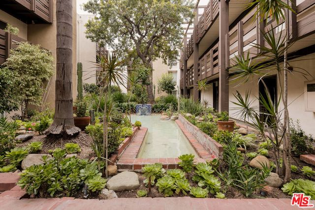 320 S Ardmore Avenue 136, Los Angeles, CA 90020