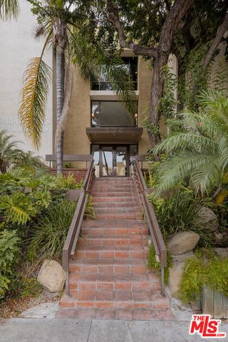 320 S Ardmore Avenue 136, Los Angeles, CA 90020