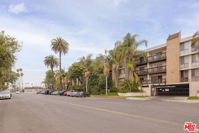 320 S Ardmore Avenue 136, Los Angeles, CA 90020