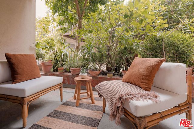 320 S Ardmore Avenue 136, Los Angeles, CA 90020