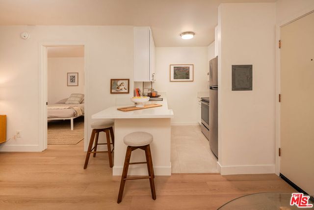 320 S Ardmore Avenue 136, Los Angeles, CA 90020