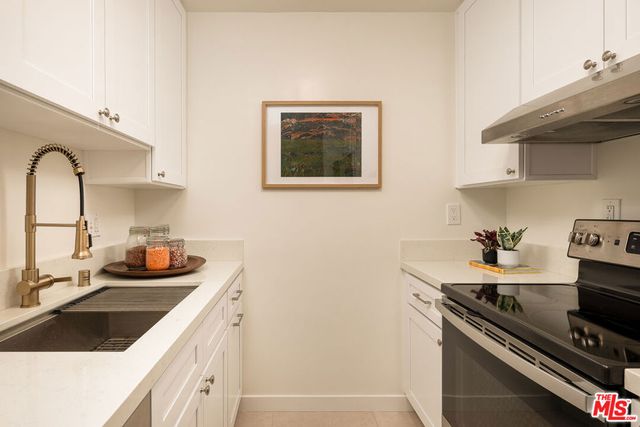 320 S Ardmore Avenue 136, Los Angeles, CA 90020
