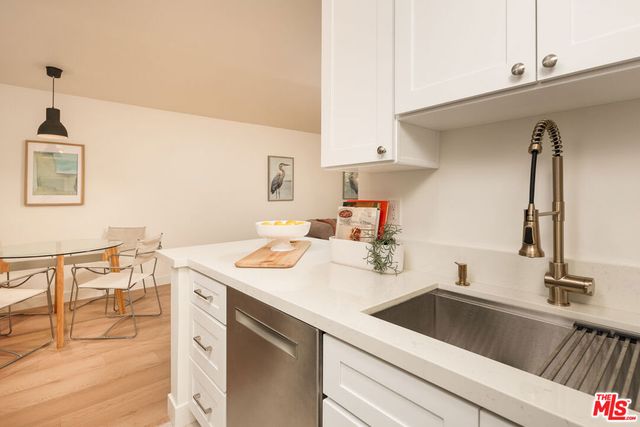 320 S Ardmore Avenue 136, Los Angeles, CA 90020