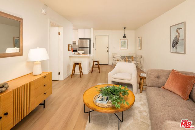 320 S Ardmore Avenue 136, Los Angeles, CA 90020