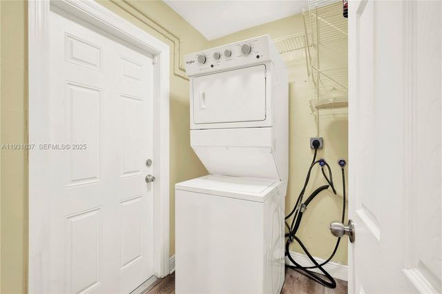 7932 Meridian St, Miramar, FL 33023