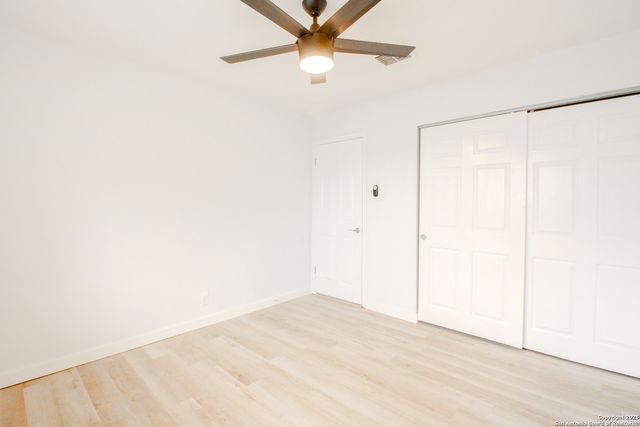 4742 Misty Run, San Antonio, TX 78217