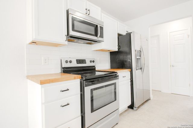 4742 Misty Run, San Antonio, TX 78217