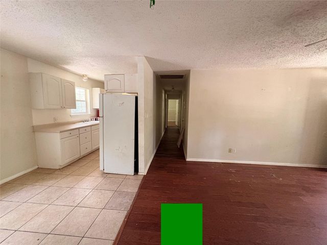 5731 Pinehurst Drive, Montgomery, TX 77316
