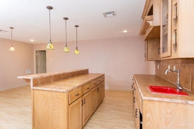 4713 Quince Avenue, Mcallen, TX 78501