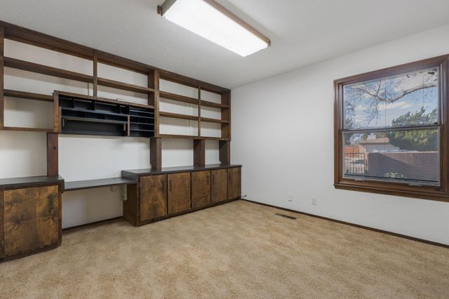 12412 Chelwood Place NE, Albuquerque, NM 87112