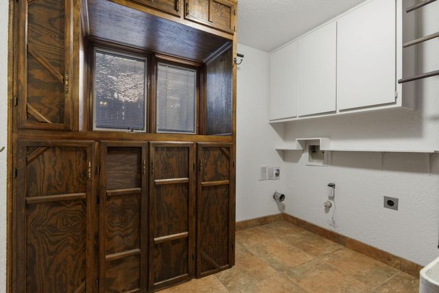 12412 Chelwood Place NE, Albuquerque, NM 87112