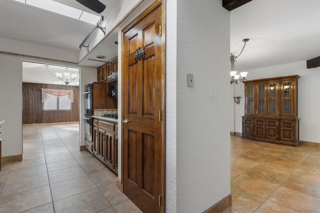 Image 28 of property listing at 12412 Chelwood Place NE, Albuquerque, NM 87112