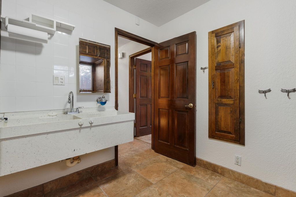 Image 32 of property listing at 12412 Chelwood Place NE, Albuquerque, NM 87112