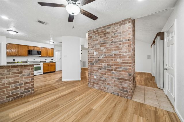 4330 Glen Avon Drive, Pasadena, TX 77505