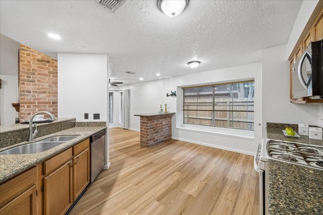 4330 Glen Avon Drive, Pasadena, TX 77505