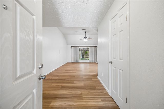 4330 Glen Avon Drive, Pasadena, TX 77505