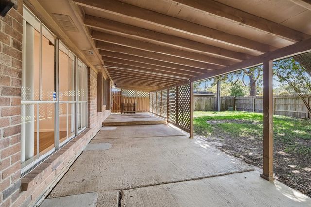 4330 Glen Avon Drive, Pasadena, TX 77505