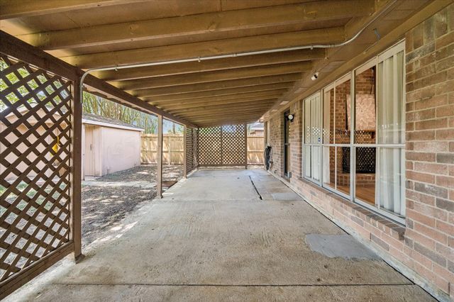 4330 Glen Avon Drive, Pasadena, TX 77505