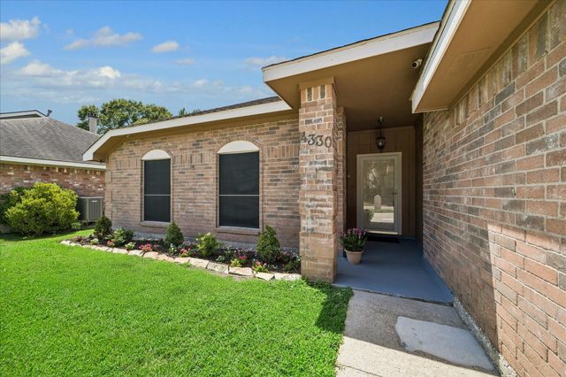 4330 Glen Avon Drive, Pasadena, TX 77505