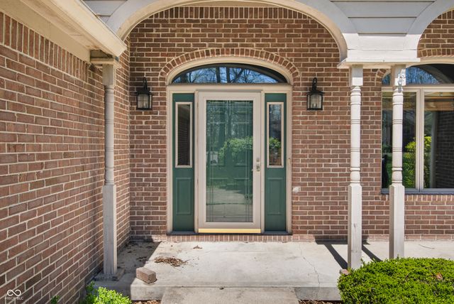 5577 N Beech Tree Drive, Greenfield, IN 46140
