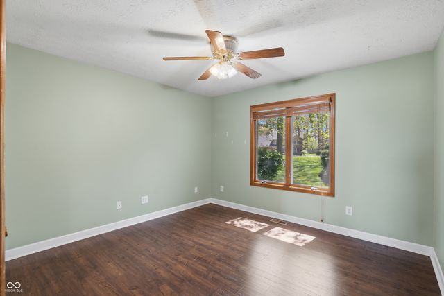 5577 N Beech Tree Drive, Greenfield, IN 46140