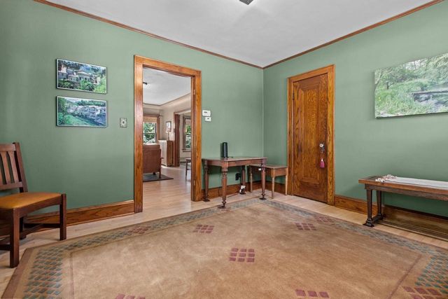 1503 S MEMORIAL DRIVE, Appleton, WI 54915