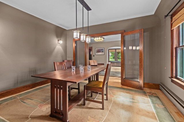 1503 S MEMORIAL DRIVE, Appleton, WI 54915