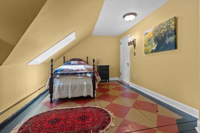 1503 S MEMORIAL DRIVE, Appleton, WI 54915