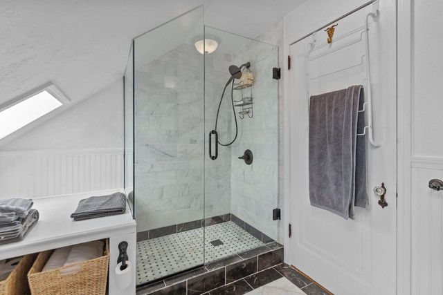 1503 S MEMORIAL DRIVE, Appleton, WI 54915