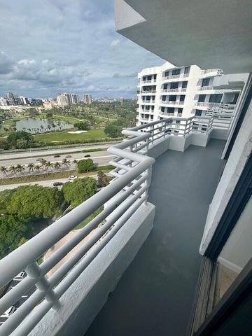 3300 NE 192 Street 1901, Aventura, FL 33180