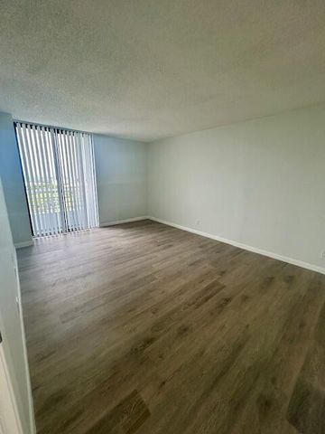 3300 NE 192 Street 1901, Aventura, FL 33180