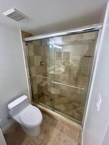 3300 NE 192 Street 1901, Aventura, FL 33180