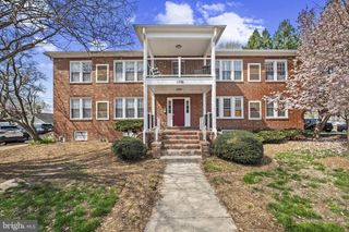 1706 DEWITT AVE #E, Alexandria, VA 22301