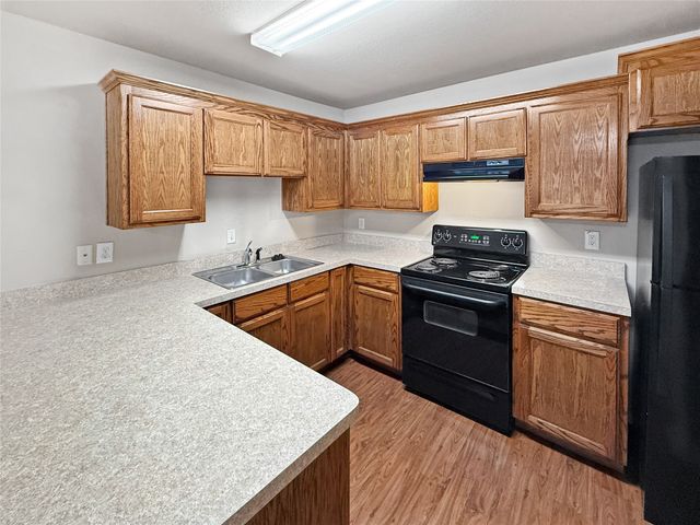 834 Mirabell Court, Arlington, TX 76015