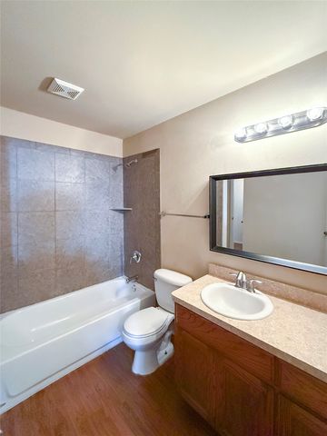 834 Mirabell Court, Arlington, TX 76015