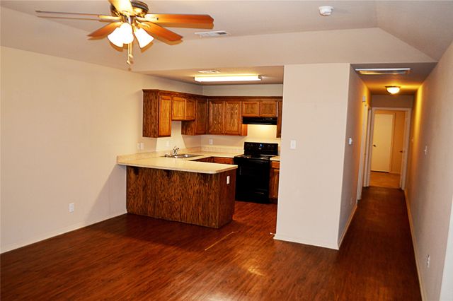 834 Mirabell Court, Arlington, TX 76015