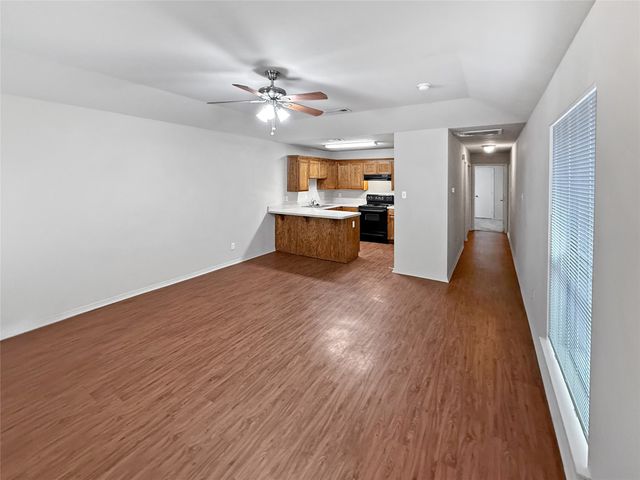 834 Mirabell Court, Arlington, TX 76015