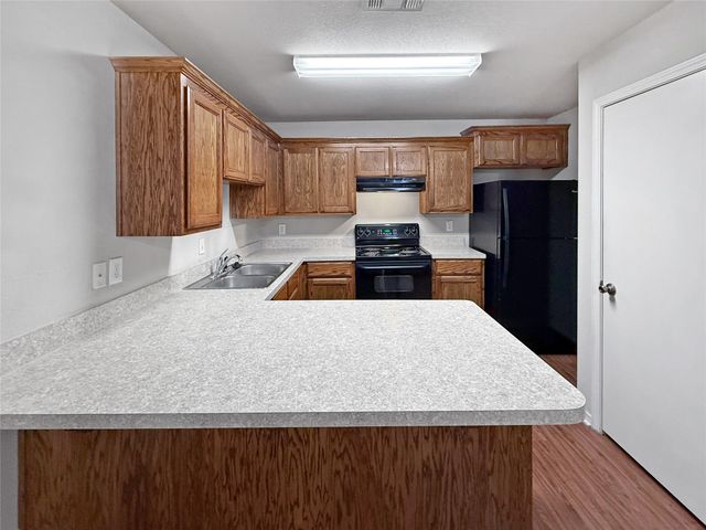 834 Mirabell Court, Arlington, TX 76015