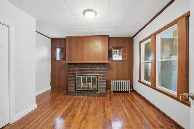 7-9 Glendell Ter, Springfield, MA 01108