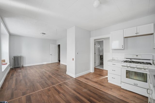 7-9 Glendell Ter, Springfield, MA 01108
