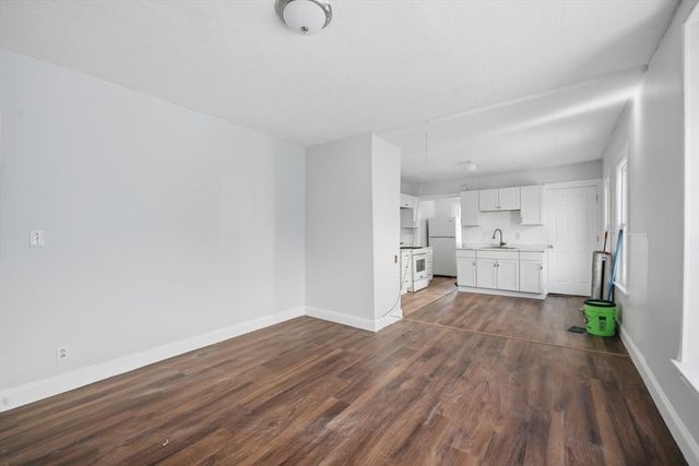 7-9 Glendell Ter, Springfield, MA 01108