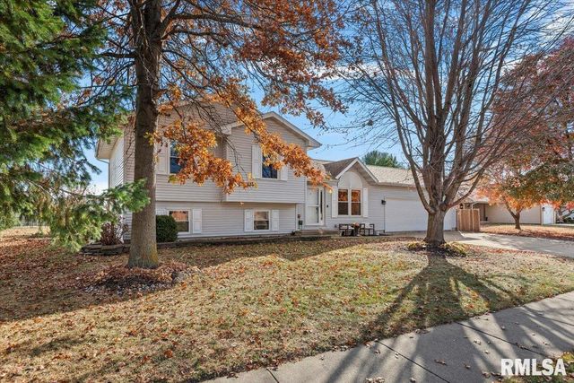 550 S 1ST Street, Sherman, IL 62684