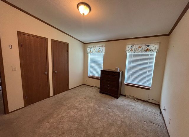 323 W Logan Street, Osceola, IA 50213