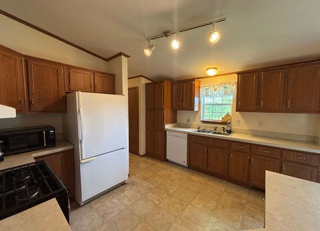 323 W Logan Street, Osceola, IA 50213